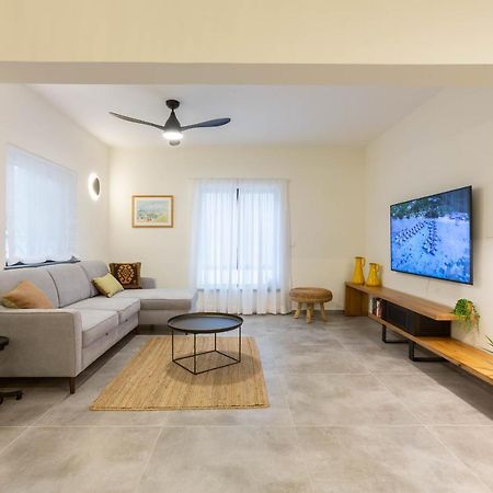 Localz - Sirkin Apartment Tel Aviv Luaran gambar